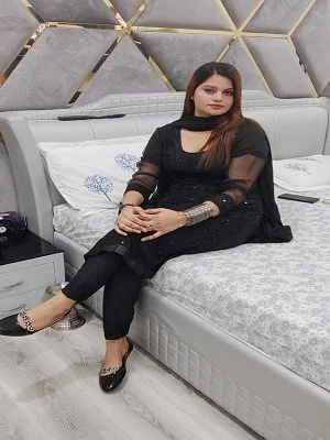 Call Girl in Ranirbazar